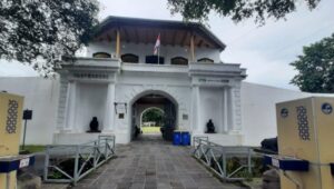 Gibran Akan Prioritaskan Pembangunan Benteng Vastenburg