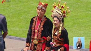 Pakaian Pengantin Banyuwangi Masuk Lima Terbaik dalam Peringatan HUT Ke-78 RI di Istana Negara