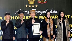 KSAD Resmi Dijadikan Warga Kehormatan Masyarakat Osing Banyuwangi