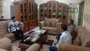 Polisi di Kota Cirebon Sambangi Sekolah, Cegah Penggunaan Knalpot Bising