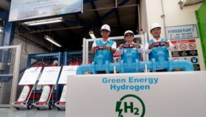 Resmikan Plant Pertama di Indonesia, Kemen ESDM: PLN Miliki Cara Paling Cepat Hasilkan Green Hydrogen
