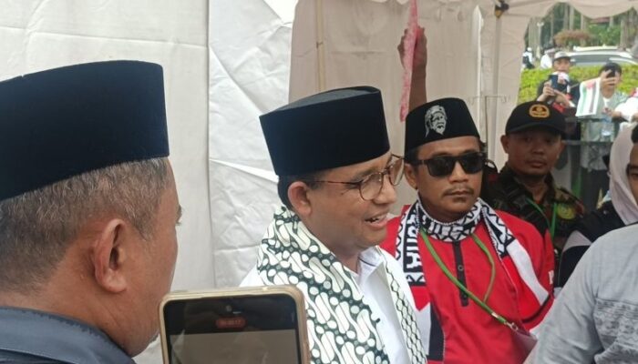 Video: Anies Muhaimin Bertemu Gibran di Haul Habib Ali Solo
