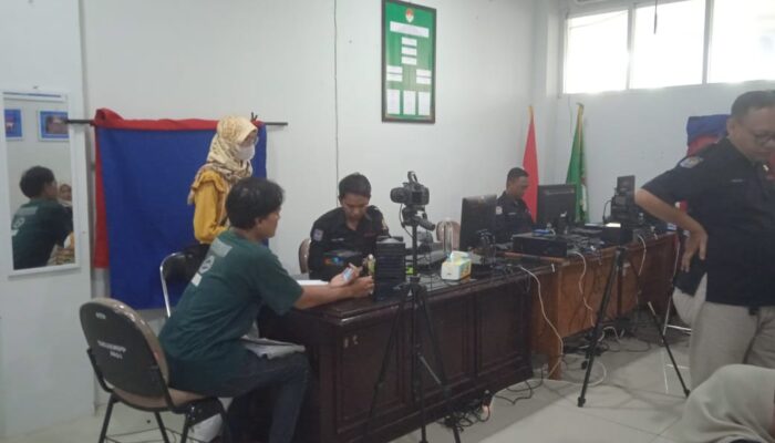 Stok Blangko e-KTP masih Ribuan, Disdukcapil Kota Cirebon Selalu Layani Masyarakat