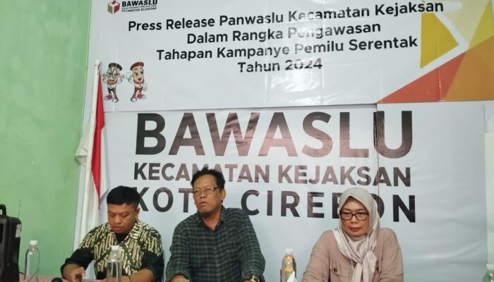 Panwascam Kejaksan Ajak Ibu-ibu PKK dan Difabel Aktif dalam Pengawasan Partisipatif Pemilu 2024
