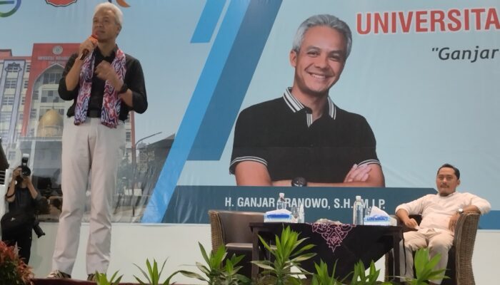 Isi Kuliah Kebangsaan di Universitas Muhammadiyah Cirebon, Ganjar Pranowo Bahas Soal KKN