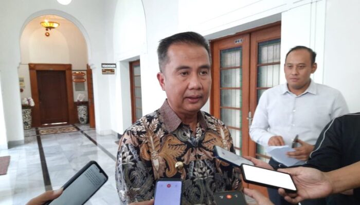 Pj Gubernur Jabar Pastikan Oknum Satpol PP Garut tidak Netral Terima Sanksi