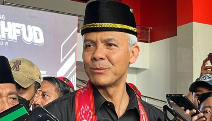 Ganjar Nyatakan Siap Ikuti Debat Capres-Cawapres Berbahasa Inggris