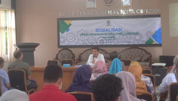 Disnaker Kota Cirebon Harap Beri Kebijakan Mikro untuk Kesejahteraan Pekerja