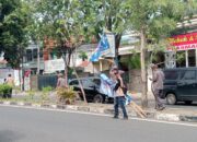 Ratusan Alat Peraga Kampanye di Jalan Cipto Mangunkusumo Kota Cirebon Ditertibkan