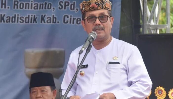 Bupati Cirebon Senggol Dinas PUTR Segera Lelang Proyek Jalan