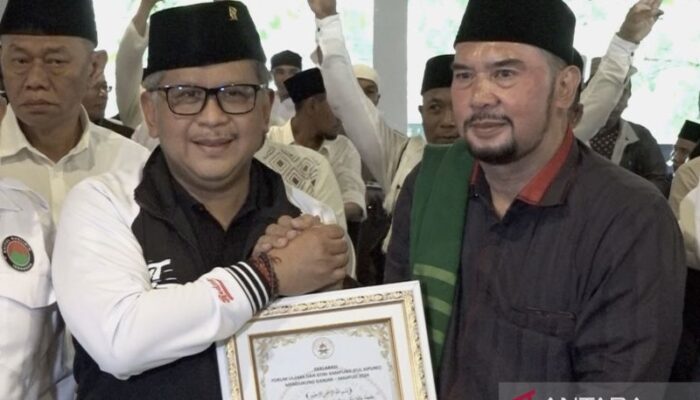 Ulama dan Kiai Kampung Jakarta Siap Menangkan Ganjar-Mahfud Satu Putaran