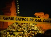 Gapura Alun-alun Pataraksa Cirebon Ambruk, Begini Respon Dinas