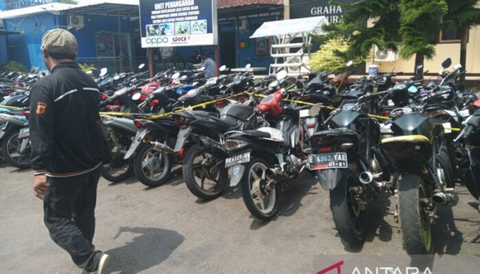 Polres Kuningan Amankan 149 Sepeda Motor Knalpot Brong