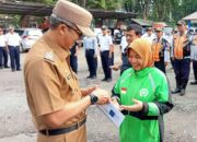 Ojol dan Sopir Angkot di Kota Cirebon Terima Bansos
