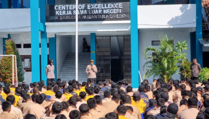 Cegah Kenakalan Remaja, Polresta Cirebon Beri Penyuluhan di SMK Samudra Nusantara