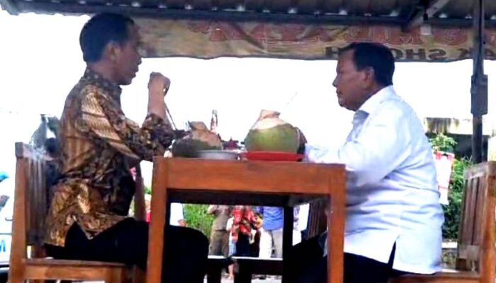 Jokowi Makan Bakso Bareng Prabowo, Anies: Mudah-mudahan Rasanya Enak