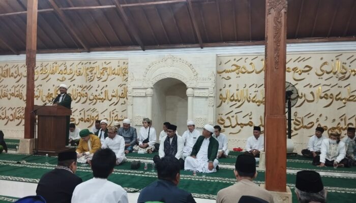 DKM Puser Bumi Gunung Jati Bareng PAMACI Peringati Isra Miraj