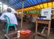 Tinta Kunyit Warnai Pemungutan Suara di TPS Benda Kerep Kota Cirebon