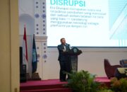 Isi Kuliah Umum di UGJ, Ketua Pembina YPSGJ Ingatkan Gen Z Menjaga Nilai Kebangsaan