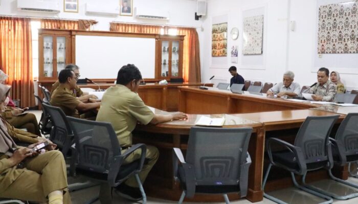 Komisi II DPRD Kota Cirebon Soroti Rencana Program Rutilahu 2024