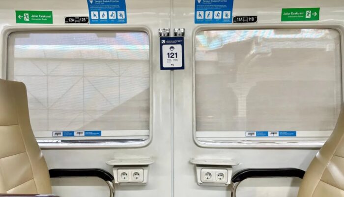 Daop 3 Cirebon Imbau Penumpang tak Pakai Stop Kontak Selain untuk Gadget