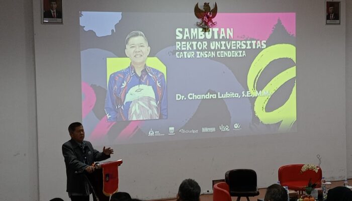 Bangun Jiwa Entrepreneur, UCIC Gelar Designpreneur