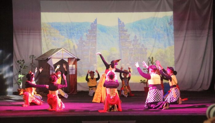 SPECTRUM Jadi Ajang Murid SMP Negeri 1 Kota Cirebon Unjuk Kreativitas