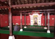 Mengenal Masjid Merah Panjunan yang Miliki Beragam Filosofi