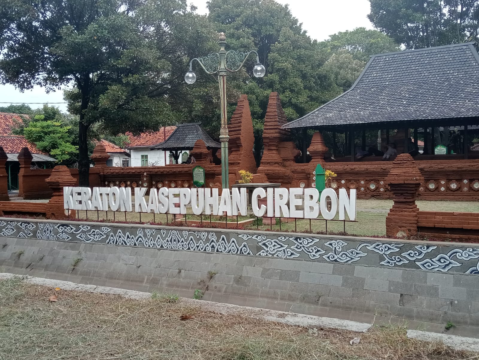 Kondisi Keraton Kasepuhan Cirebon, Kamis (28/3/2024). Foto: Dialog/Sakti