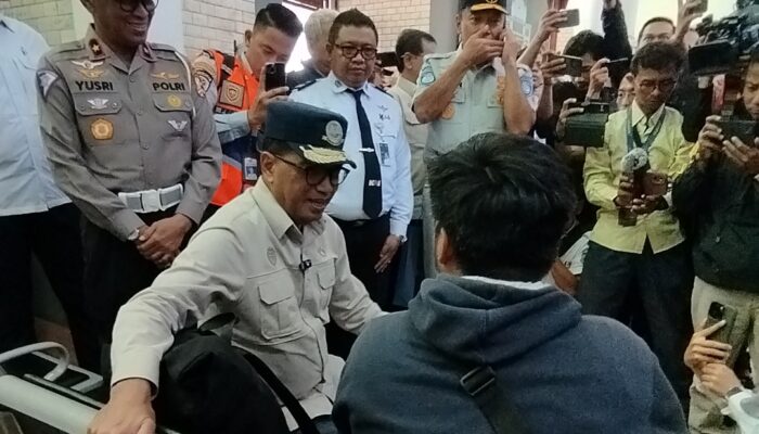 Ke Cirebon, Menhub Pastikan Perjalanan Mudik Balik Masyarakat Aman