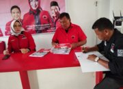 Di Kota Cirebon, Montir Mobil Percaya Diri Ambil Formulir Pendaftaran Bacawalkot