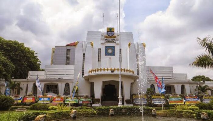 Pemerhati Budaya ingin Nyalon Wali Kota Cirebon Jalur Independen, Atas Dasar Hal ini