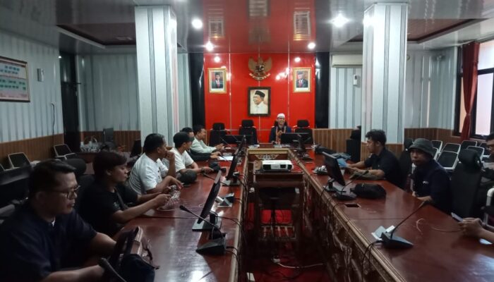 Jurnalis di Cirebon Tolak Revisi RUU Penyiaran yang Ancam Kebebasan Pers