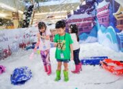 Isi Waktu Liburan? yuk, Main Salju di Grage City Mall
