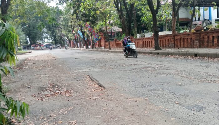 Mulai Agustus, Kota Cirebon Lanjut Perbaikan Jalan di 40 Ruas