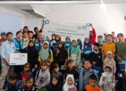 YBM PLN Indramayu – PLN ULP Cikedung Beri Bantuan Pendidikan 32 Siswa Prasejahtera