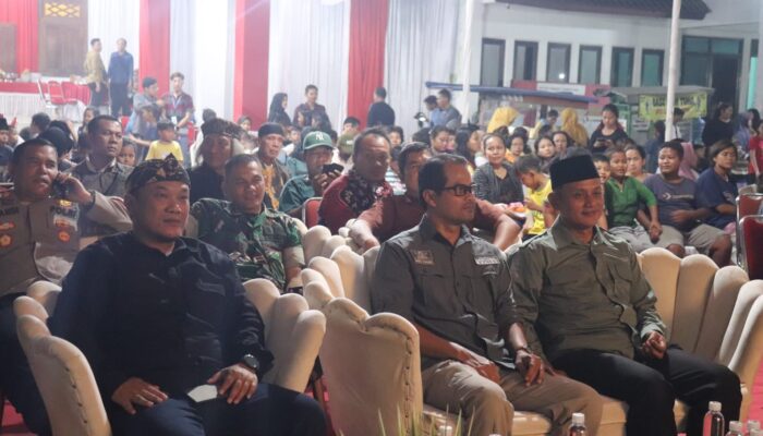 Pemkab Cirebon Gempur Peredaran Rokok Cukai Ilegal Lewat Kesenian Wayang Kulit