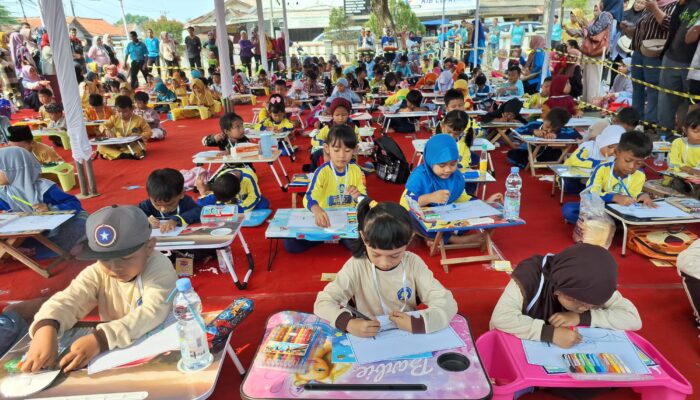 Momen HAN, PT KAI Daop 3 Cirebon Gelar Lomba Mewarnai 