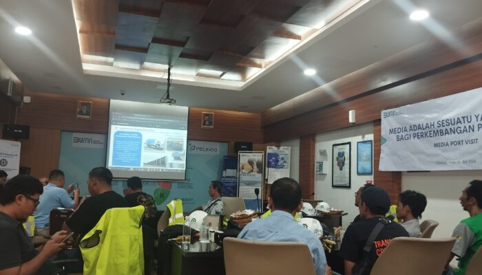 Pelindo Regional 2 Cirebon Gelar Media Port Visit, Lihat Langsung Aktivitas Pelabuhan