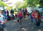 Puluhan Wisatawan asal Amerika dan Kanada Kunjungi Keraton Kacirebonan 