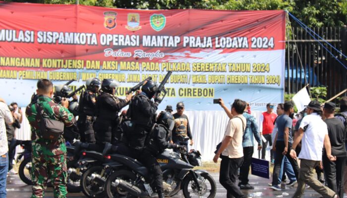 PJ Bupati Cirebon Hadiri Simulasi Sispamkota 2024 untuk Pilkada Aman dan Kondusif