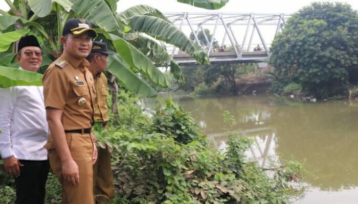 Pemkab Cirebon Apresiasiasi Bersih-bersih Pantai Baro Gebang, Dukung Penuh Upaya Pandawara