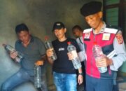 Razia, Polresta Cirebon Amankan Ratusan Botol Miras