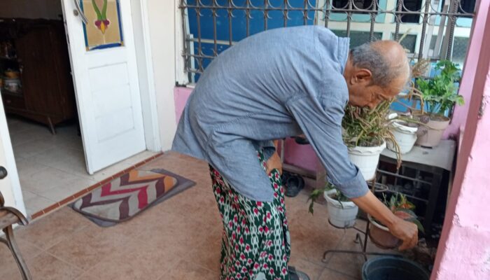 Warga Panjunan Kota Cirebon Keluhkan Ketersediaan Air Bersih di Wilayahnya