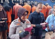 Gunakan Uang Palsu untuk Beli BBM, Lansia Ditangkap Polisi di Cirebon