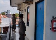 Razia Siang Hari, Satpol PP Cirebon Amankan Belasan Pasangan Mesum 