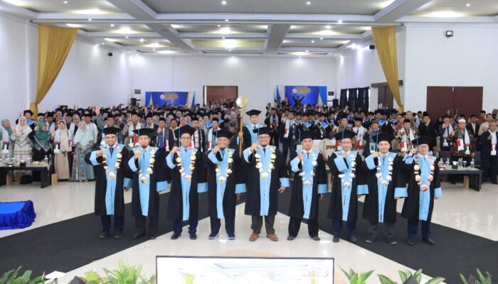 Ketua STIQ Al-Multazam Pamer Prestasi Nasional Hingga Internasional di Wisuda ke-4
