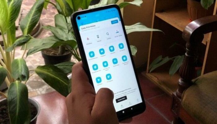 Mudah Digenggam, Cukup dari PLN Mobile, Listrik di Rumah Bisa Nyala Kembali