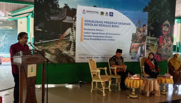 Tingkatkan Literasi, Keraton Kasepuhan Gelar Gerakan Sekolah Menulis Buku