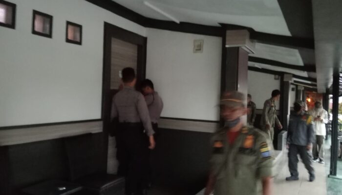 Satpol PP Kota Cirebon Razia Pekat di Sejumlah Penginapan, tak Ditemukan Pasangan Mesum